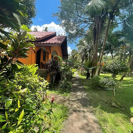 Khao Sok Nung House Hotel Khao Sok National Park Exterior photo