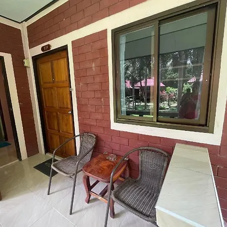Khao Sok Nung House Hotel Khao Sok National Park Exterior photo