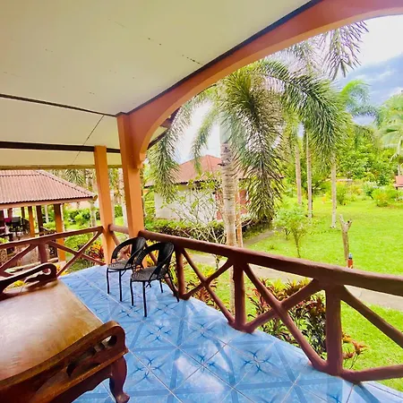 Khao Sok Nung House Hotel Khao Sok National Park Exterior photo