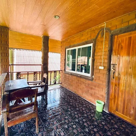 Khao Sok Nung House Hotel Khao Sok National Park Exterior photo