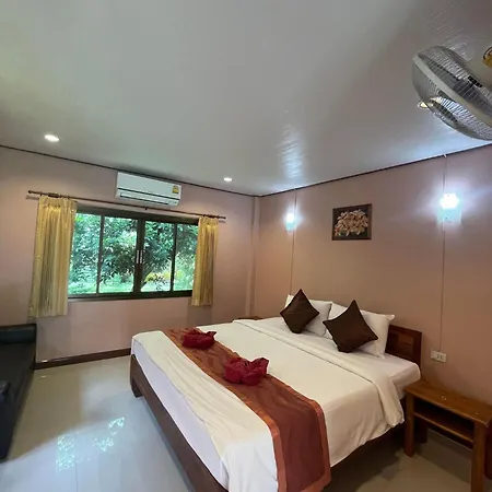 Khao Sok Nung House Hotel Khao Sok National Park Exterior photo