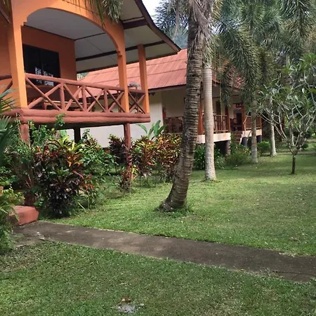 Khao Sok Nung House Hotel Khao Sok National Park Exterior photo
