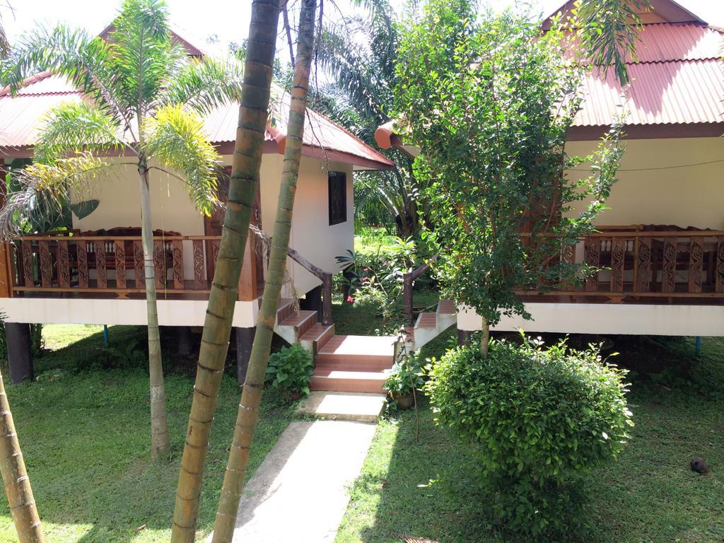 Station touristique Khao Sok Nung House *