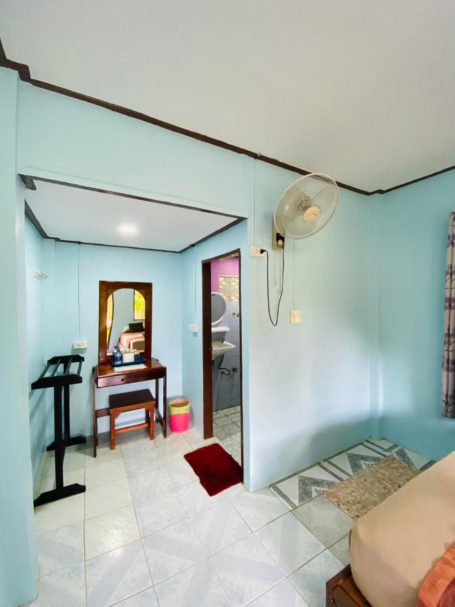 Khao Sok Nung House Station touristique *
