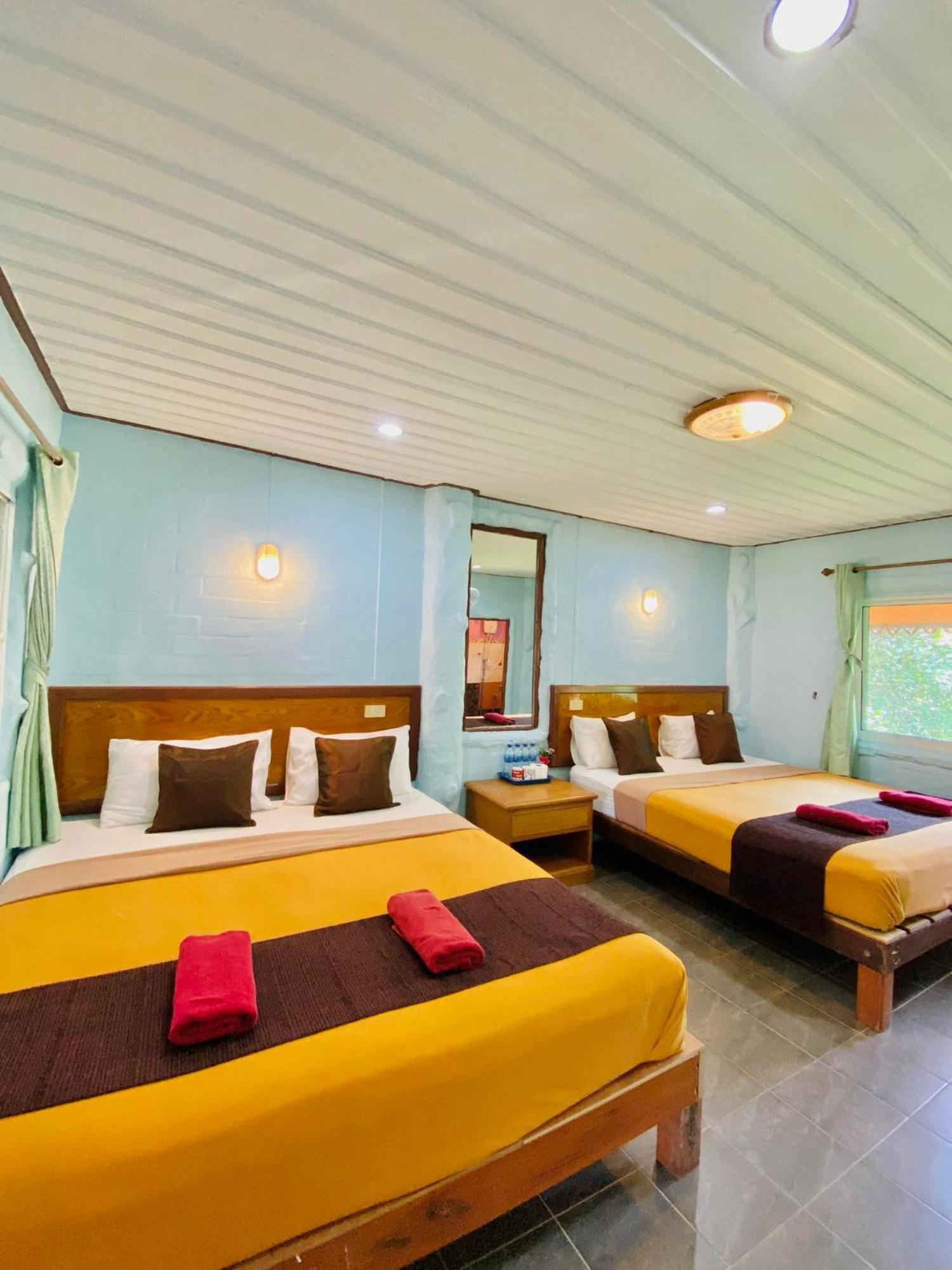 Khao Sok Nung House Station touristique *