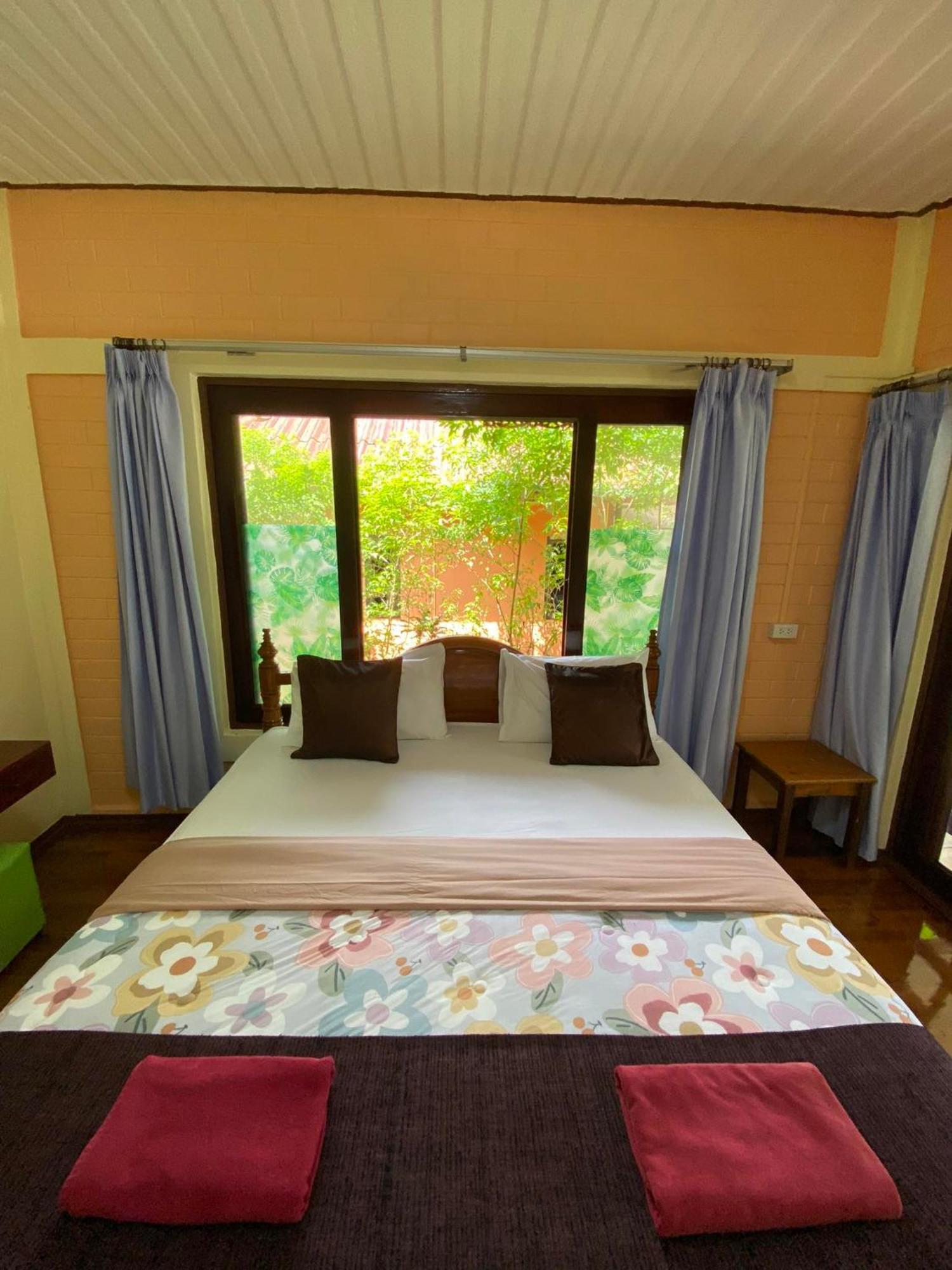 Station touristique Khao Sok Nung House Khao Sok National Park