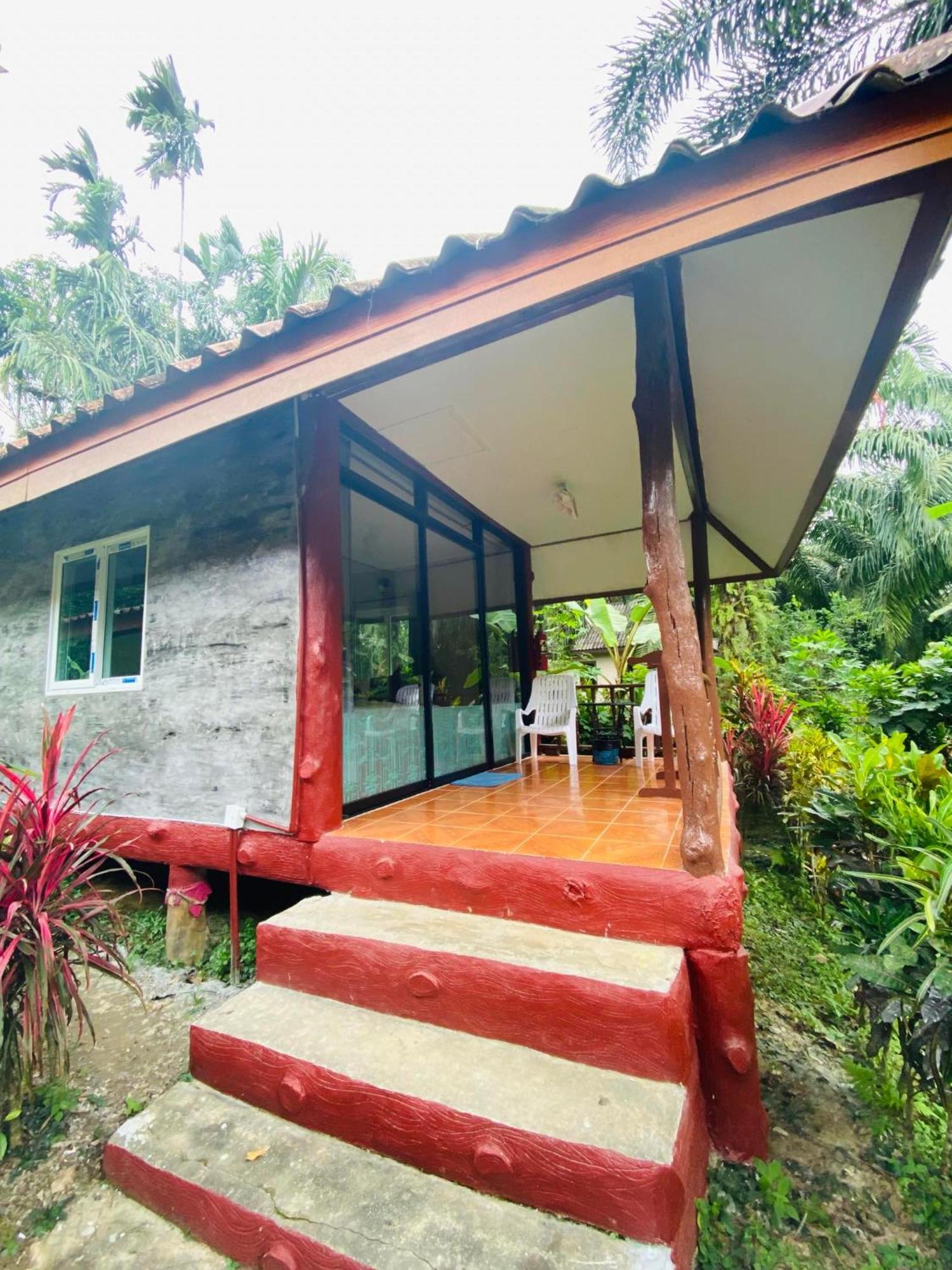 Khao Sok Nung House